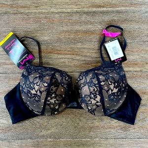 Gorgeous Maidenform bra